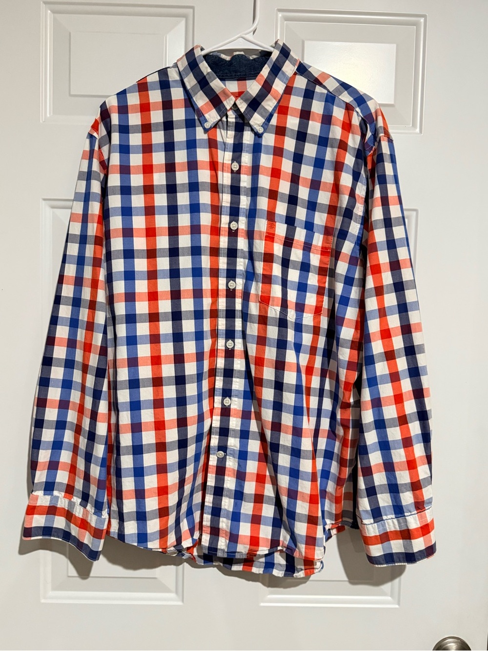 Izod Men's Red, Blue & White Plaid Button-Down Shirt